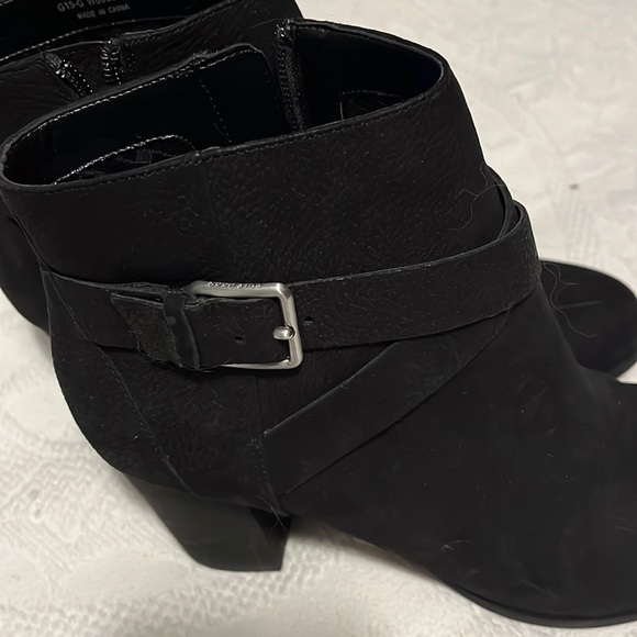 Cole Haan Shoes - Host Pick!  Cole Haan black ankle boots size 8.5 B perfect condition